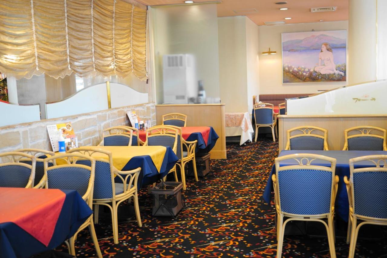 Yuzawa Royal Hotel Kültér fotó
