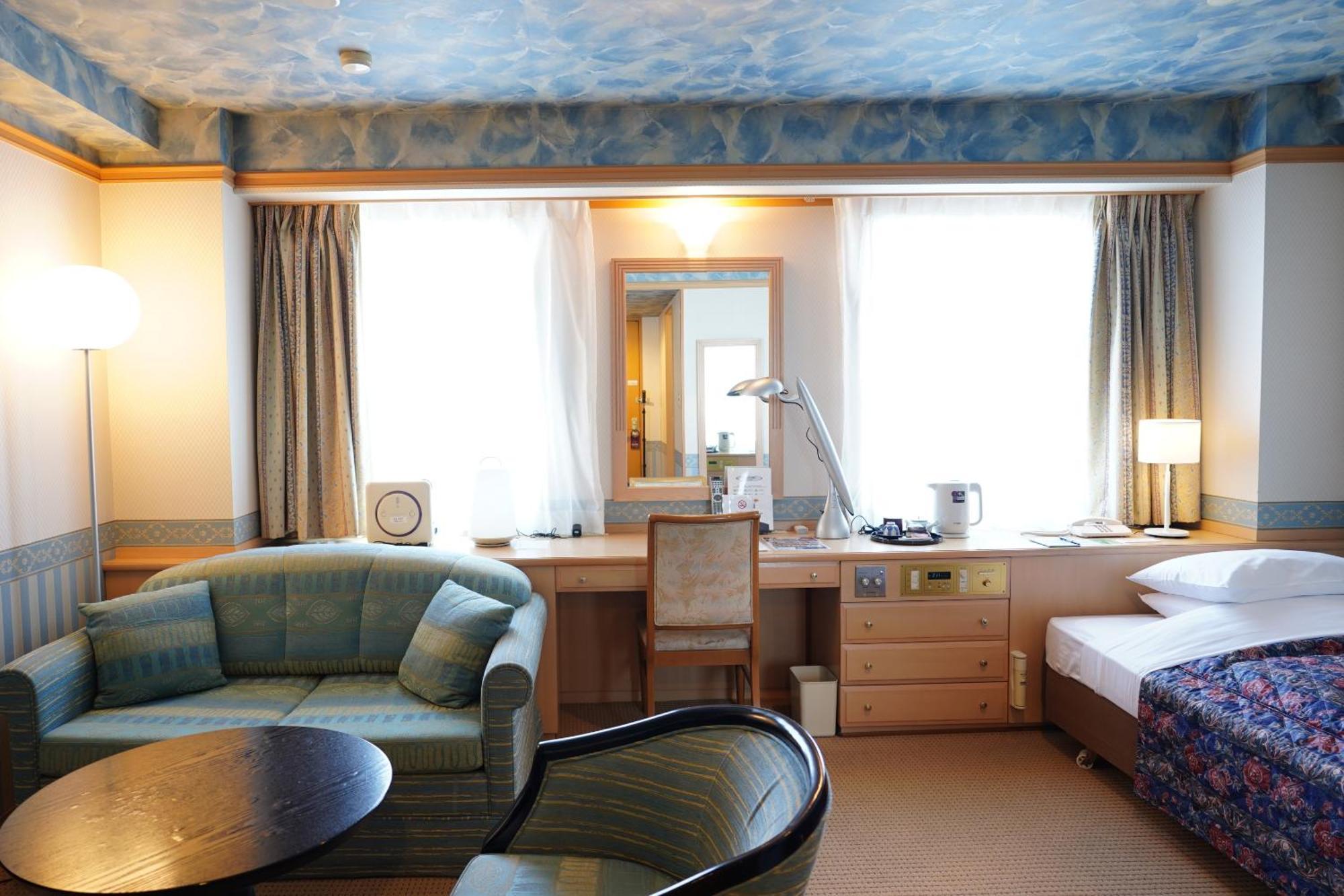 Yuzawa Royal Hotel Kültér fotó